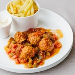 MEXICAANSE GEHAKTBALLETJES MET FRIET